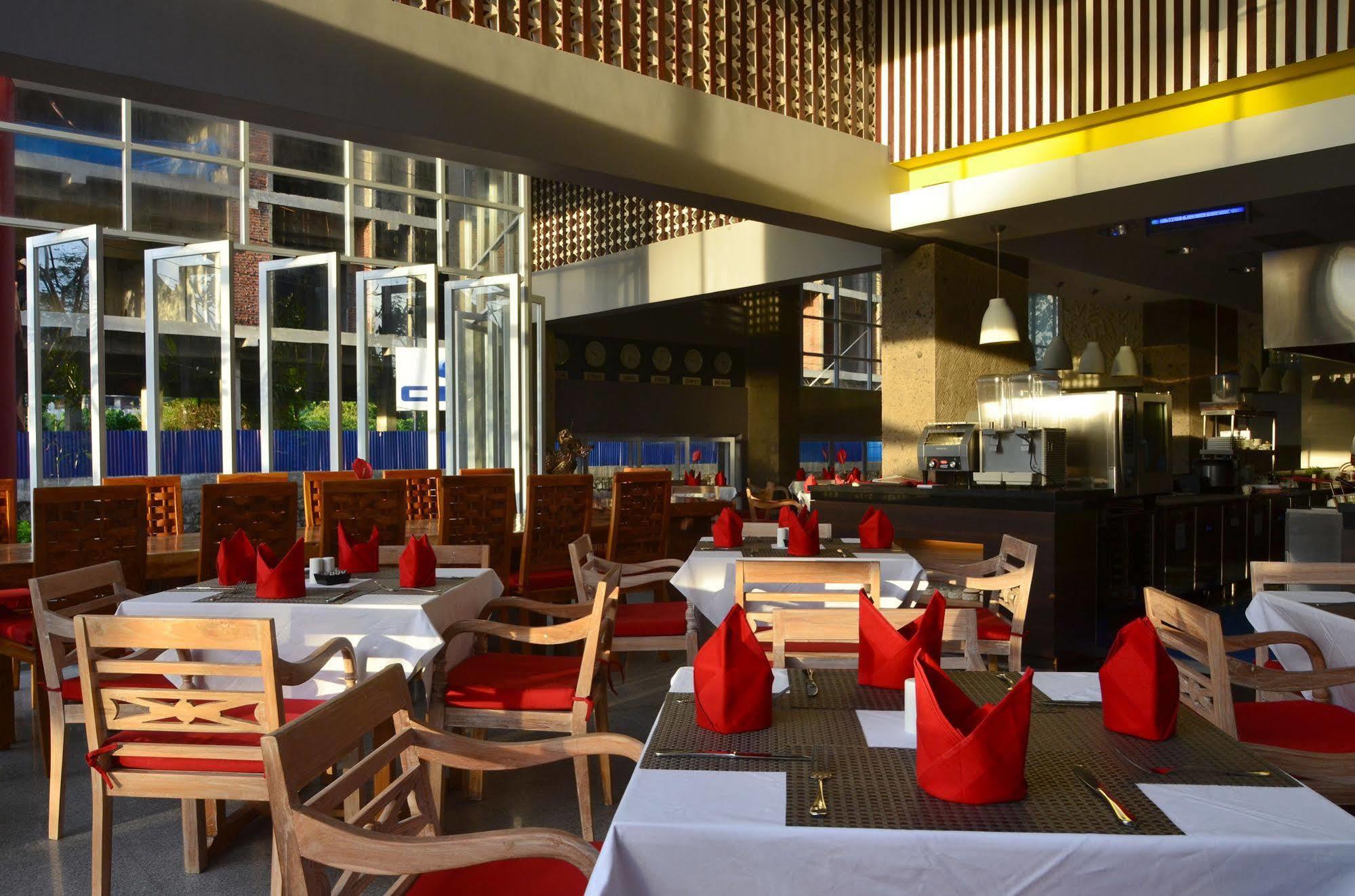 Singkenken Boutique Hotel Seminyak  Exterior photo